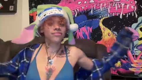 VJ online show from November 5, 2025, 5:29 am