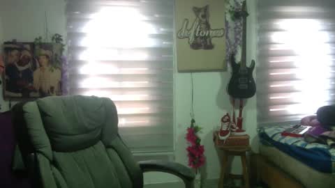 Snapshot of vl21cm chatting on September 13, 2025, 4:40 pm vl21cm online show from September 13, 2025, 4:40 pm