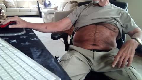 Snapshot of vnpg92 chatting on May 15, 2026, 8:27 pm vnpg92 online show from May 15, 2026, 8:27 pm