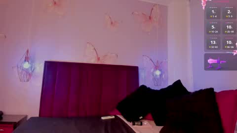 VENUS online show from June 5, 2026, 1:34 am