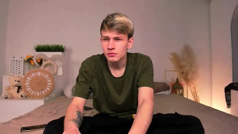 Snapshot of volan_starts chatting on February 15, 2026, 4:09 am Dan online show from February 15, 2026, 4:09 am