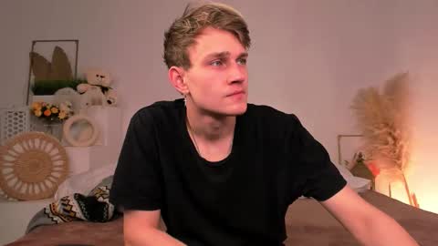 Snapshot of volan_starts chatting on February 27, 2026, 12:05 pm Dan online show from February 27, 2026, 12:05 pm