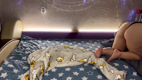 Snapshot of volshebnik_130 chatting on February 2, 2025, 2:56 pm Volshebnik1302 online show from February 2, 2025, 2:56 pm