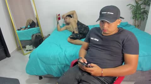 volt_boy57 online show from December 23, 2025, 1:58 am