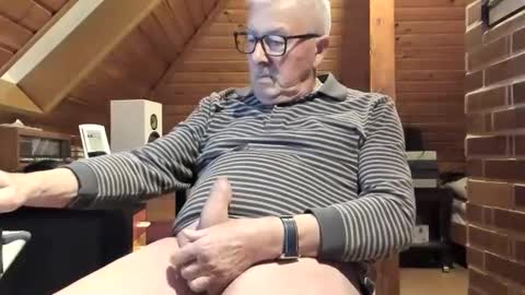 heinz online show from December 25, 2024, 4:54 pm