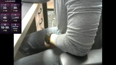 Snapshot of voterki796 chatting on February 24, 2025, 8:58 pm voterki796 online show from February 24, 2025, 8:58 pm