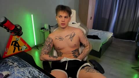 Snapshot of vova_belkin_ chatting on February 8, 2026, 11:35 am vova online show from February 8, 2026, 11:35 am