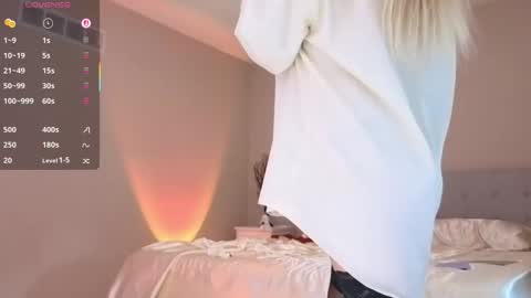 Snapshot of vsunshiny chatting on September 21, 2025, 3:13 pm Sunshiny online show from September 21, 2025, 3:13 pm