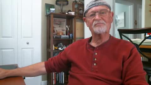 Snapshot of vueuorme chatting on December 4, 2024, 6:06 pm Vueuorme online show from December 4, 2024, 6:06 pm