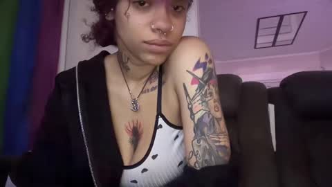 vveejay online show from September 9, 2025, 8:14 am