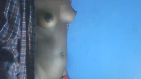 vvuuvvu online show from March 17, 2026, 4:43 pm