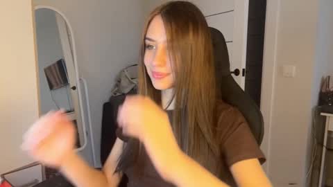 Arina online show from March 26, 2026, 8:31 am