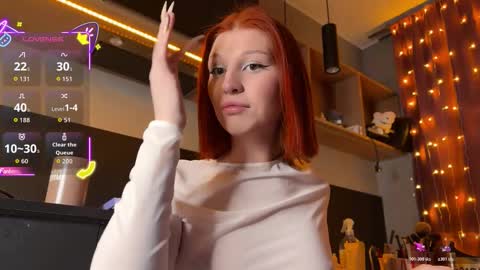 ILONA A week goal new laptop online show from January 8, 2026, 5:21 am