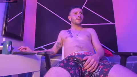 Vynny Blacke online show from November 30, 2025, 12:42 pm