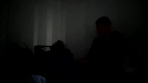 V online show from December 15, 2025, 10:19 am