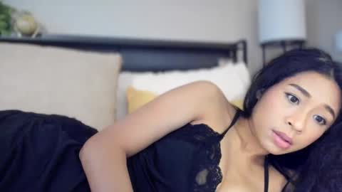 Jen online show from September 21, 2025, 7:26 pm