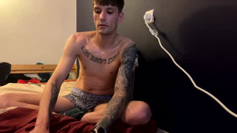 wajlyhaze2 online show from June 14, 2026, 11:51 pm