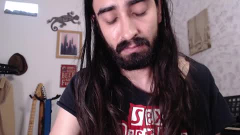 Snapshot of wake_and_bakee chatting on April 28, 2026, 10:37 pm John online show from April 28, 2026, 10:37 pm