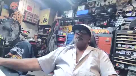 Snapshot of wakesblowinclouds chatting on September 28, 2025, 12:54 pm wakesblowinclouds online show from September 28, 2025, 12:54 pm