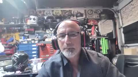 Snapshot of wakesblowinclouds chatting on November 5, 2025, 6:46 am wakesblowinclouds online show from November 5, 2025, 6:46 am