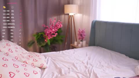  Lina online show from April 17, 2026, 9:45 am