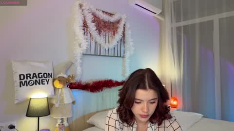 Snapshot of waki_lucky chatting on January 5, 2025, 3:45 pm Mia online show from January 5, 2025, 3:45 pm