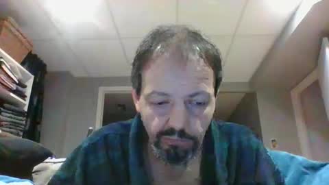 Snapshot of walker033 chatting on January 14, 2025, 5:08 am walker033 online show from January 14, 2025, 5:08 am