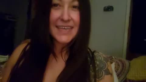 Snapshot of walnut4u chatting on January 30, 2025, 5:30 am Walnut4u online show from January 30, 2025, 5:30 am