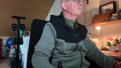 waltix64 online show from January 9, 2026, 9:23 am