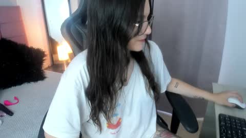 Alexandra online show from September 15, 2025, 7:14 pm