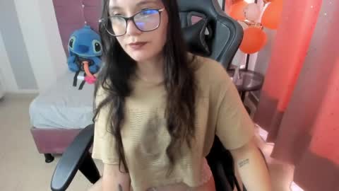 Alexandra online show from May 18, 2026, 6:14 pm
