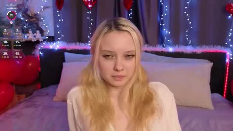 Emi online show from February 19, 2026, 1:12 am