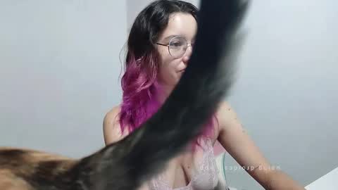 Wanda online show from December 14, 2025, 12:10 pm