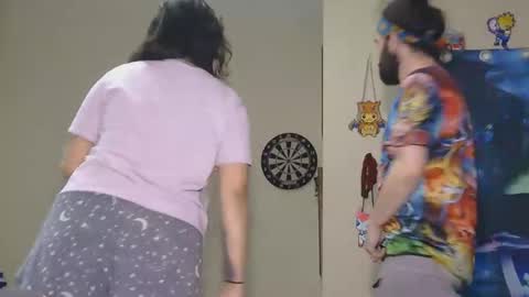 COSMOxWANDA online show from April 10, 2026, 1:22 am