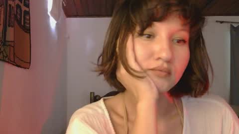 Snapshot of wanderwhitch chatting on February 26, 2026, 3:33 pm Miya online show from February 26, 2026, 3:33 pm