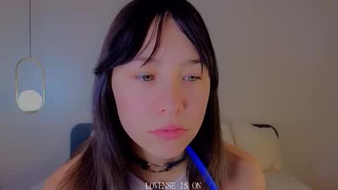 Betti online show from November 19, 2025, 2:55 am