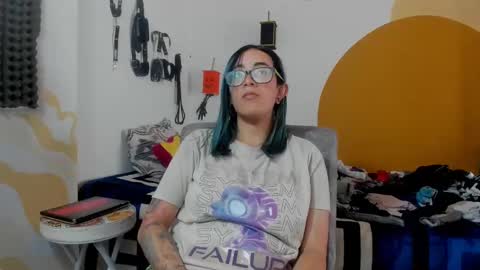 Snapshot of waningrosee chatting on January 6, 2025, 6:20 pm Waningrose Lu online show from January 6, 2025, 6:20 pm