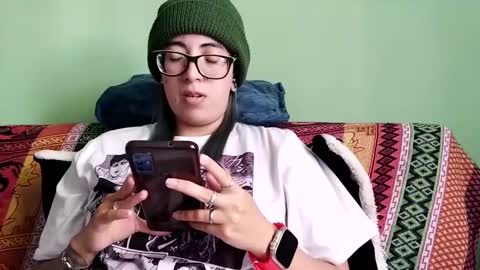 Snapshot of waningrosee chatting on January 19, 2025, 7:47 pm Waningrose Lu online show from January 19, 2025, 7:47 pm