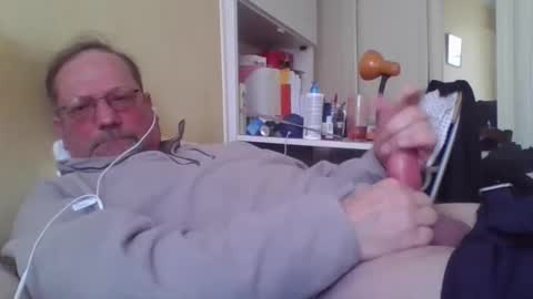 Tibo Love online show from February 16, 2026, 1:18 pm