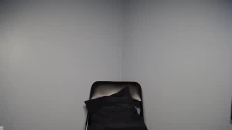 wannaplay1025 online show from March 21, 2026, 4:43 pm