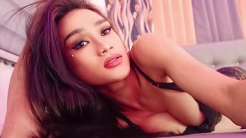 Snapshot of wantedsugar_ chatting on February 26, 2025, 8:26 am Galems online show from February 26, 2025, 8:26 am