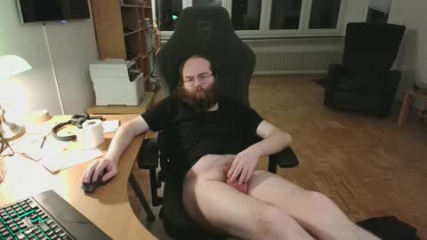 wantsahug online show from February 18, 2026, 1:34 am