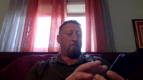 Snapshot of wantstoperform chatting on October 6, 2025, 8:17 pm wantstoperform online show from October 6, 2025, 8:17 pm