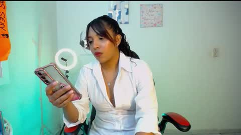 EMILY online show from March 15, 2026, 10:10 am