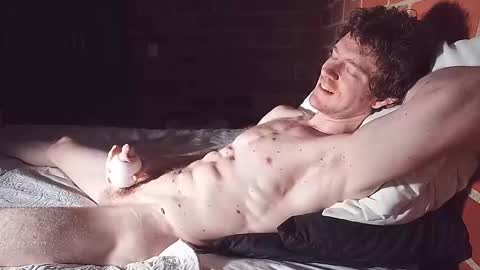 Snapshot of warrenkener chatting on September 21, 2025, 4:36 am Warren Kener online show from September 21, 2025, 4:36 am