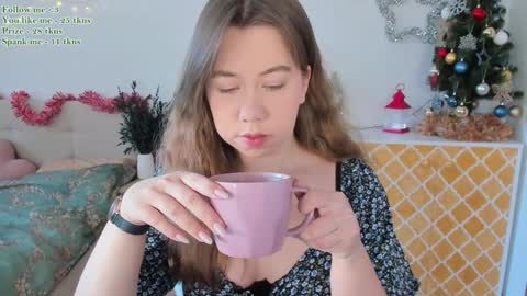 Snapshot of watermelon_sugar_ chatting on January 4, 2025, 9:43 am Tess  Pls support me with  Can we reach 155 my favorite number online show from January 4, 2025, 9:43 am