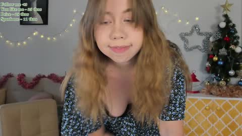 Snapshot of watermelon_sugar_ chatting on January 4, 2025, 12:49 pm Tess  Pls support me with  Can we reach 155 my favorite number online show from January 4, 2025, 12:49 pm