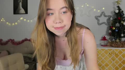 Snapshot of watermelon_sugar_ chatting on January 9, 2025, 3:44 pm Tess  Pls support me with  Can we reach 155 my favorite number online show from January 9, 2025, 3:44 pm
