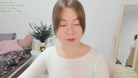 Snapshot of watermelon_sugar_ chatting on March 4, 2025, 9:40 am Tess  Pls support me with  Can we reach 155 my favorite number online show from March 4, 2025, 9:40 am
