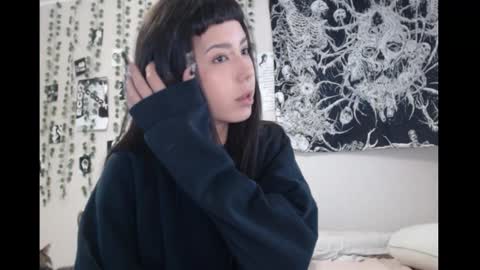 Mina online show from March 18, 2026, 3:48 pm